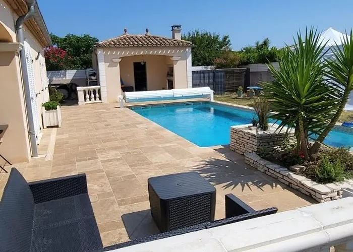 La Bastide Du Canal Avec Piscine Et Clim