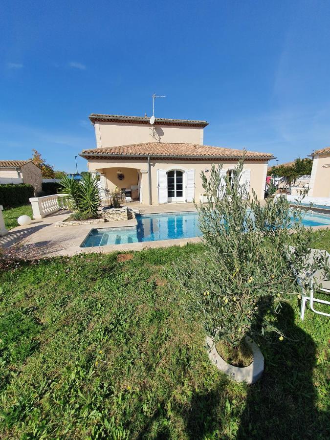 La Bastide Du Canal Avec Piscine Et Clim Apartment