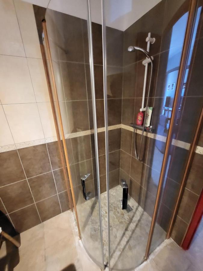 La Bastide Du Canal Avec Piscine Et Clim Apartamento *