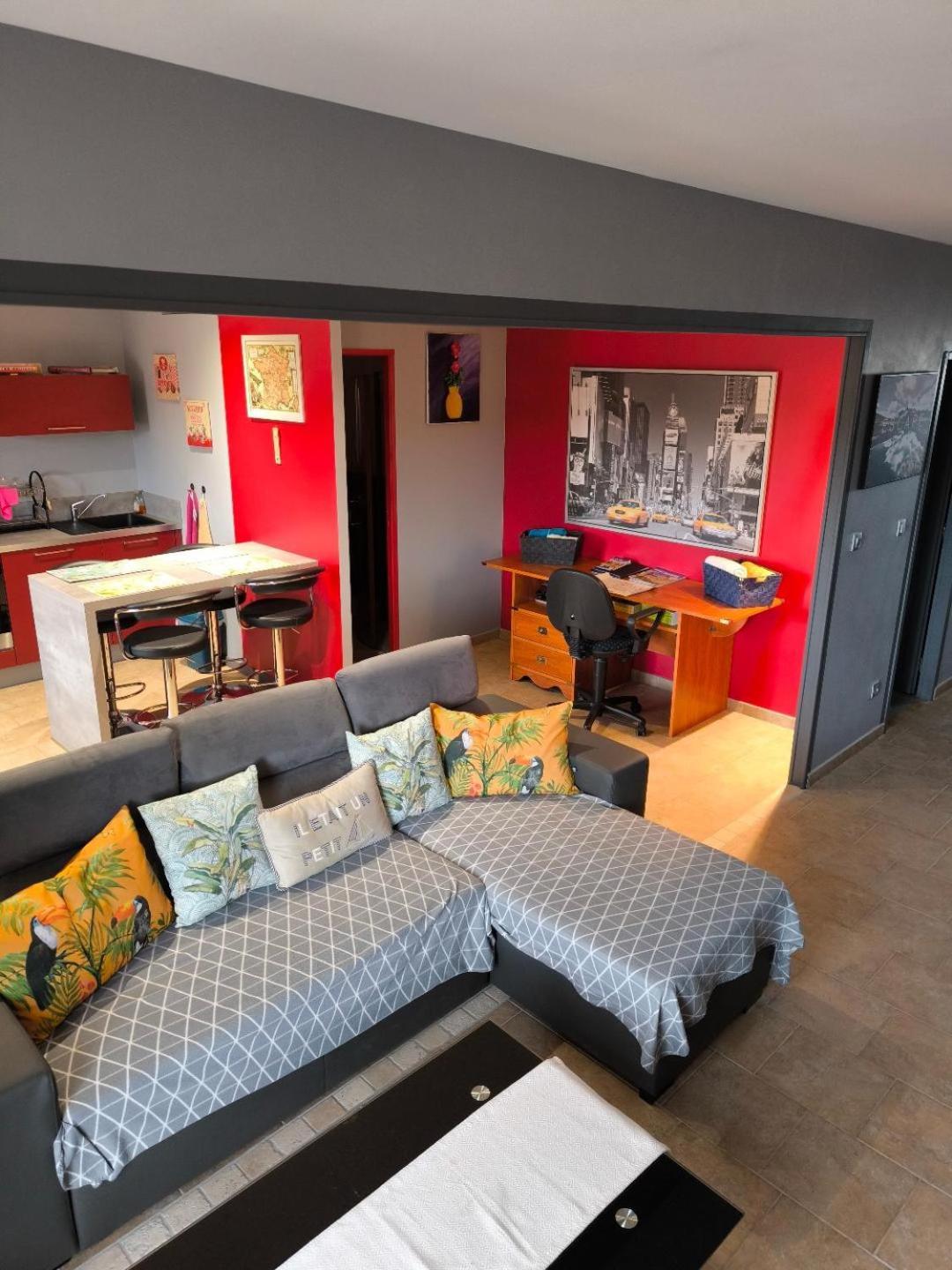 Apartment La Bastide Du Canal Avec Piscine Et Clim Carcassonne